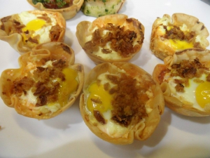 receta Tartaletas de jamón y huevos de codorniz