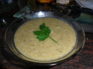 receta sopa de perejil